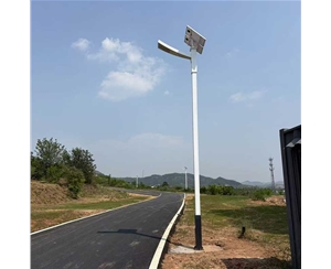 天水路边太阳能路灯安装